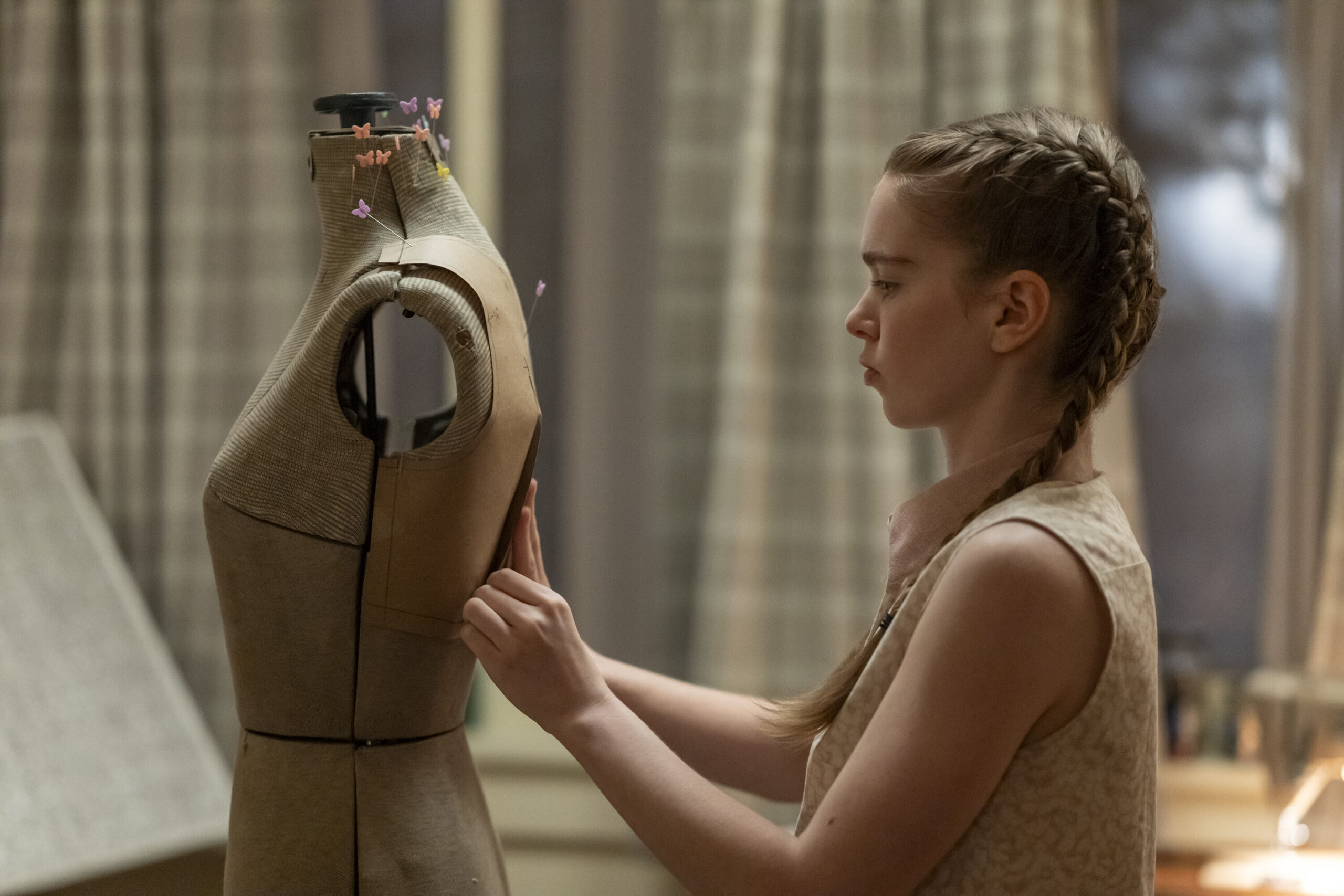 Cenas da série Carrie a Estranha do Prime Video