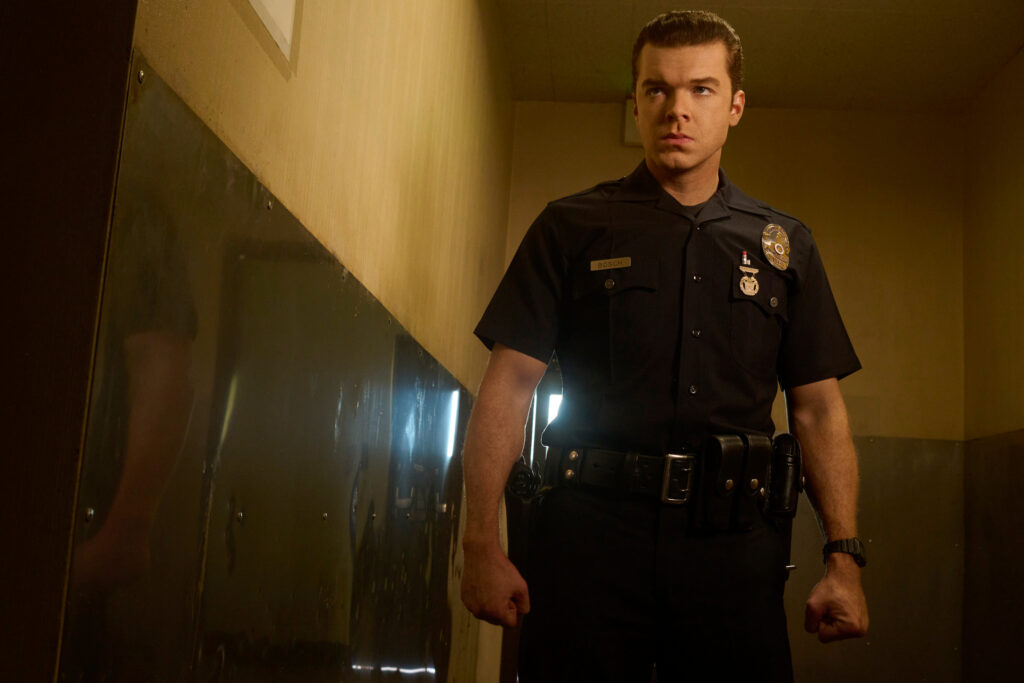 Cameron Monaghan como o jovem Harry Bosch
